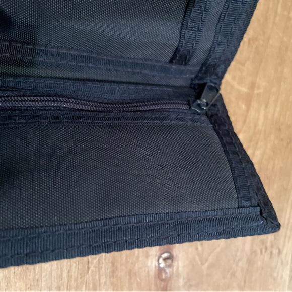 Warner Bros. DC Comics Kids Superman Tri-fold wallet Rare Superhero - Picture 6 of 9